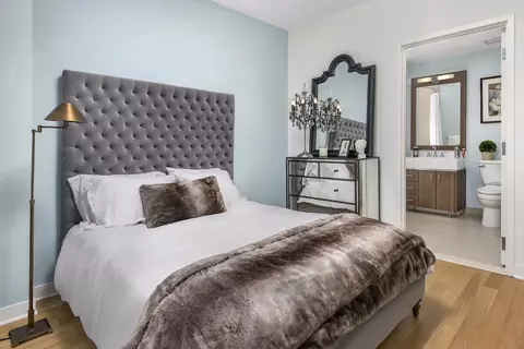 340 E North Water St #3-3, Chicago, IL 60611