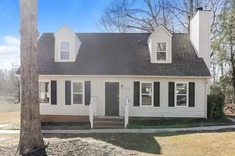 10204 Adaire Cir, Mint Hill, NC 28227