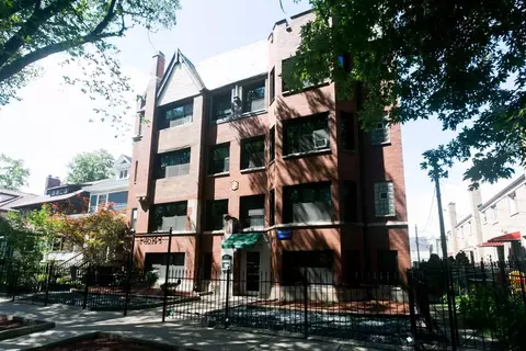 4614 N Paulina St #408, Chicago, IL 60640