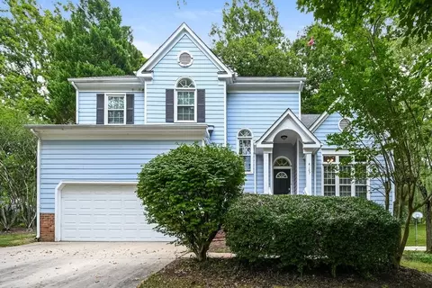 4107 Garden Grove Ln, Charlotte, NC 28269