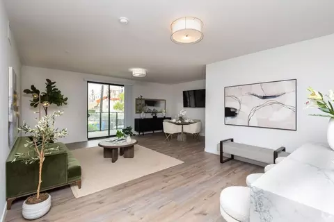 1507 Hi Point St, Los Angeles, CA 90035