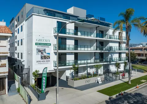 1507 Hi Point St, Los Angeles, CA 90035