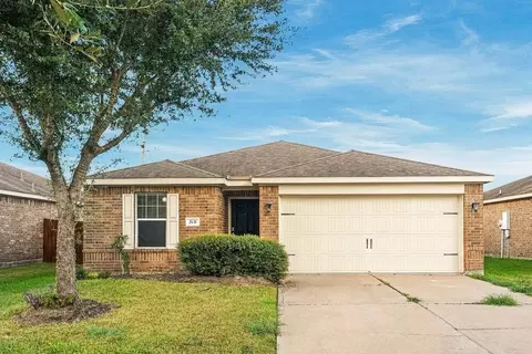 2131 Golden Topaz Dr, Rosharon, TX 77583