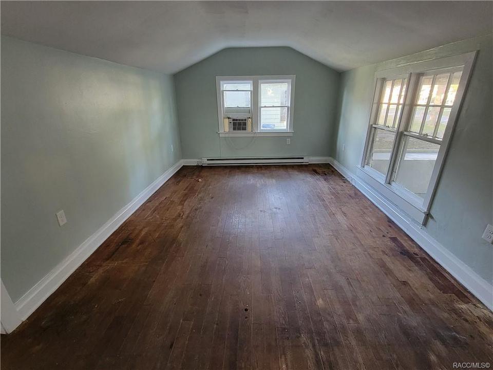 122 NE 4th Ave, Crystal River, FL 34429