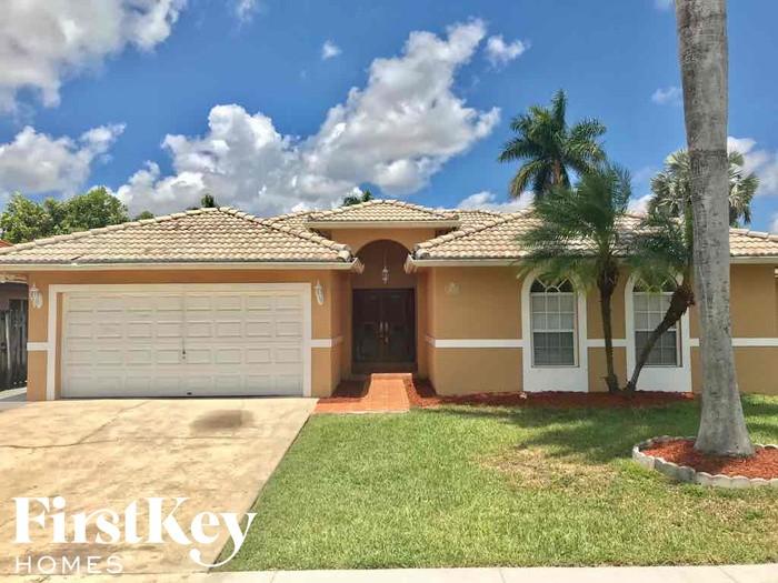 14775 SW 178th Ter, Richmond West, FL 33187 24 Photos MLS 48506111