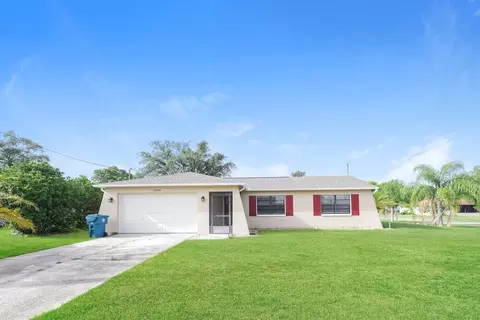 13238 Drysdale St, Spring Hill, FL 34609
