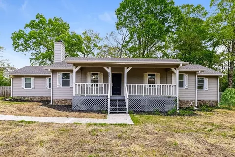 709 Cloudland Ct, Stockbridge, GA 30281