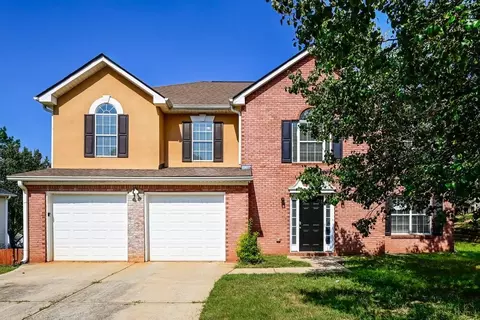 3300 Rockmill Dr, Ellenwood, GA 30294