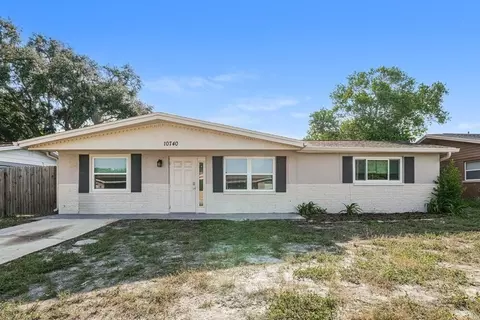 10740 Piccadilly Rd, Port Richey, FL 34668