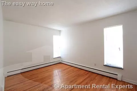 524 Putnam Ave #6, Cambridge, MA 02139