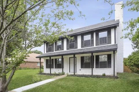 1125 Harvest Hill Ln, Lancaster, TX 75146