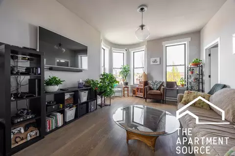 3237 W Armitage Ave #2, Chicago, IL 60647