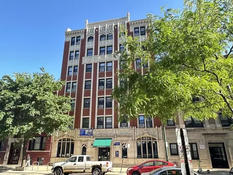 505 W Belmont Ave #7I, Chicago, IL 60657