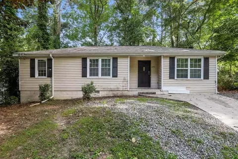 2743 Argyle Dr NW, Atlanta, GA 30318