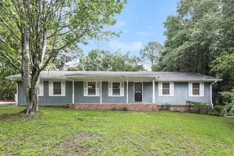 2906 Elizabeth Ln, Snellville, GA 30078