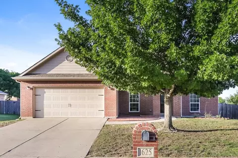 1625 Salado Trl, Weatherford, TX 76087