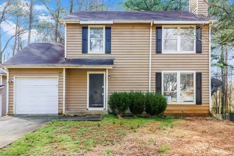 3895 Springleaf Ct, Stone Mountain, GA 30083