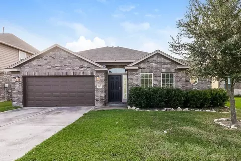 1902 Walnut Green Cir, Rosenberg, TX 77471