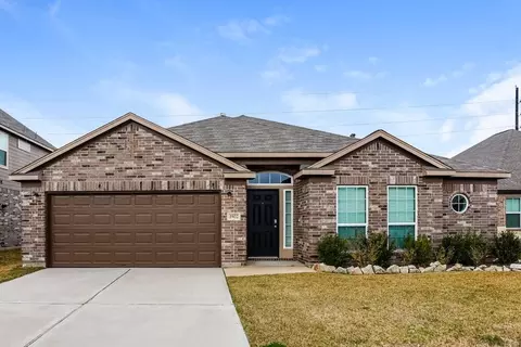 1902 Walnut Green Cir, Rosenberg, TX 77471