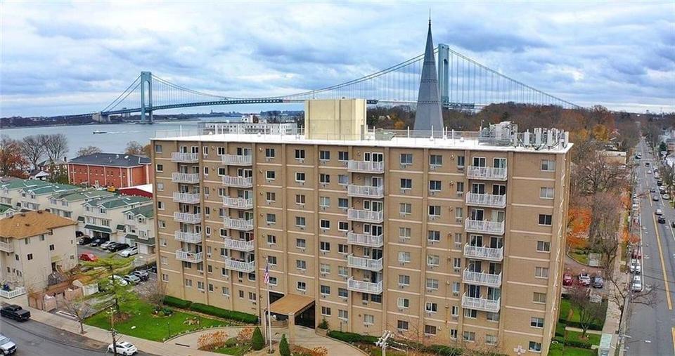 6 New Ln 4k, Staten Island, NY 10305 7 Photos MLS 48593745 Movoto