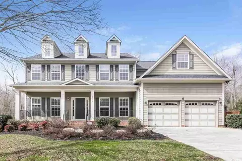 2104 Willowcrest Dr, Waxhaw, NC 28173
