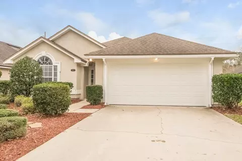 1667 Rustling Dr, Fleming Island, FL 32003