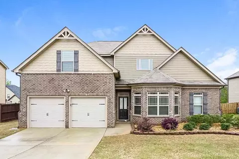 617 Winners Cir, Locust Grove, GA 30248