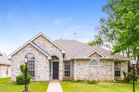 2716 Wild Grove Ln, Lancaster, TX 75146