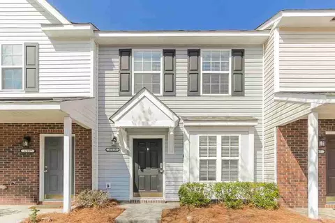 17113 Greenlawn Hills Ct, Charlotte, NC 28213