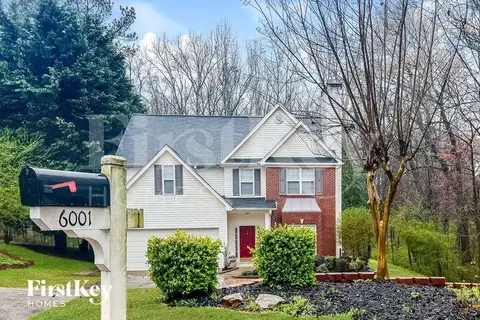 6001 Devonshire Dr, Flowery Branch, GA 30542