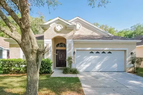 2520 Deer Forest Dr, Lutz, FL 33559