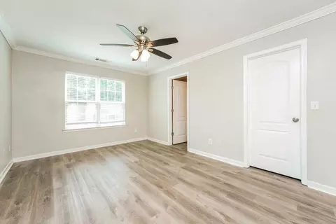 310 Lakeside Pt, Covington, GA 30016 photo 10