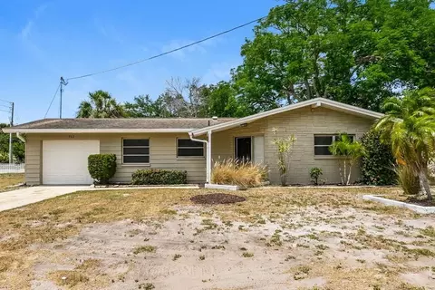 712 Canterbury Rd, Clearwater, FL 33764
