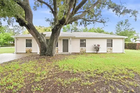 2822 Colfax St, Eustis, FL 32726