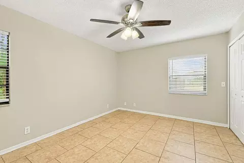 2822 Colfax St, Eustis, FL 32726 photo 9