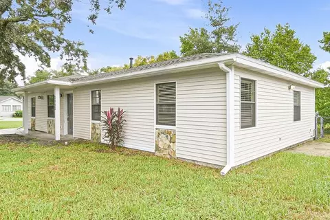 2822 Colfax St, Eustis, FL 32726 photo 3
