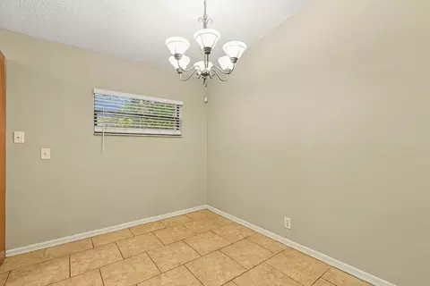2822 Colfax St, Eustis, FL 32726 photo 6