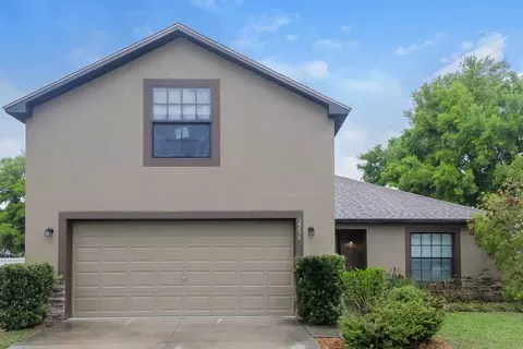 2236 Bracknell Forest Trl, Tavares, FL 32778