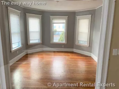 17 Mason St #1, Somerville, MA 02144