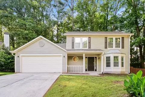 547 Riverbirch Trce, Stone Mountain, GA 30087