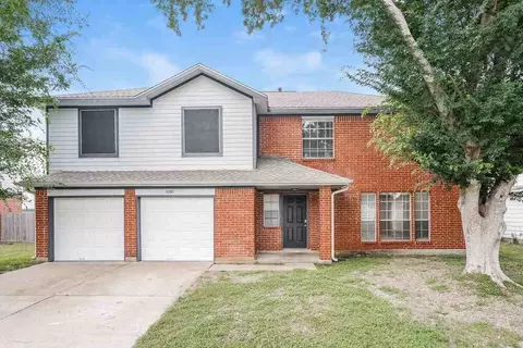 8310 Woodland Willows Dr, Mission Bend, TX 77083