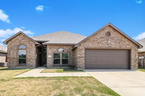 2952 Stockton St, Denton, TX 76209
