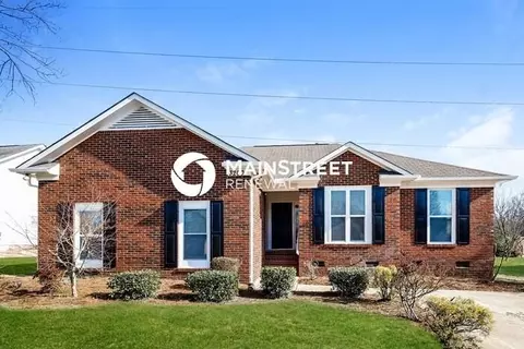 3200 Fairington Dr, Indian Trail, NC 28079
