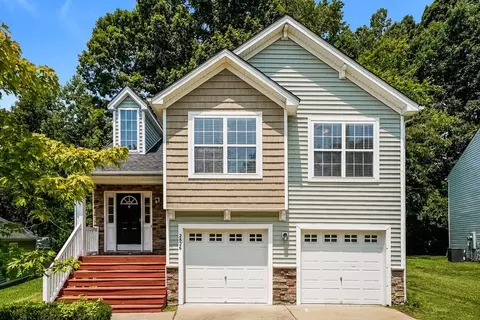 2826 Filbert St, Raleigh, NC 27610