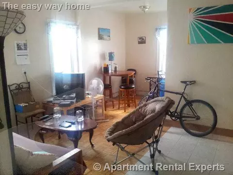 1 Mossland St #2, Somerville, MA 02144