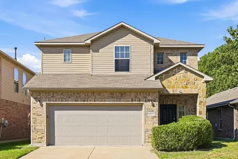 5021 Britton Ridge Ln, Fort Worth, TX 76179
