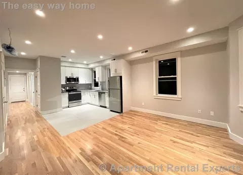 70 Spring St #2, Cambridge, MA 02141