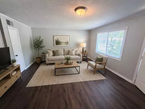 103 Mckellar Ct #A, Greenwood, SC 29649