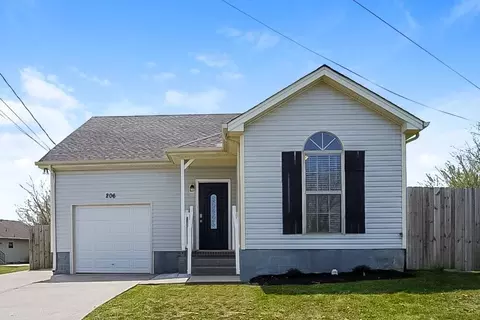 206 Babe Ruth Cv, La Vergne, TN 37086