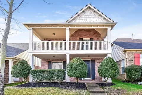 8531 Griffin Park Dr, Memphis, TN 38018